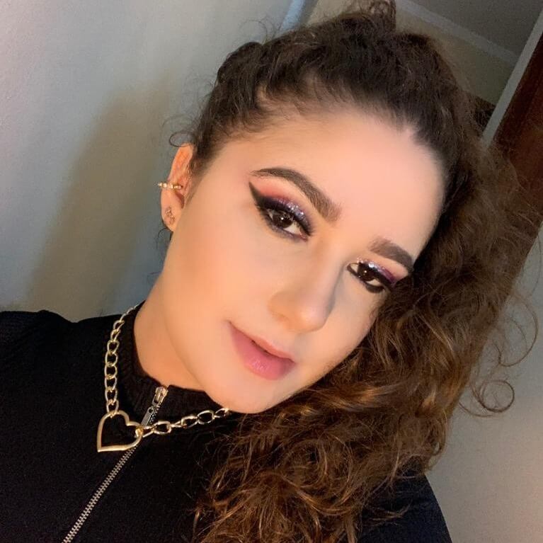 Imagem de Julia Agapito